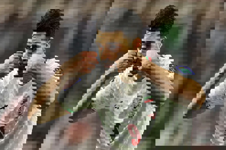 2187829