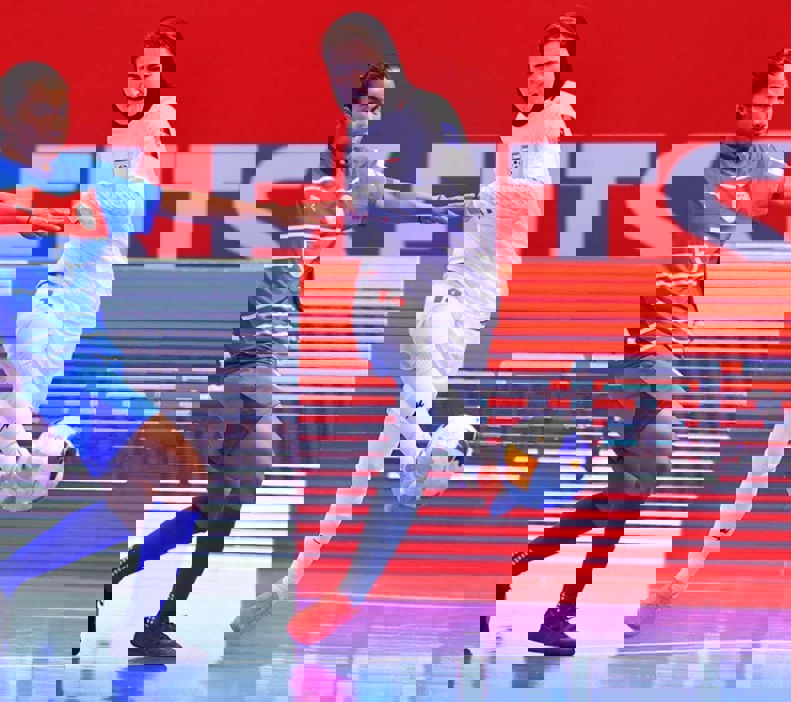 2187784