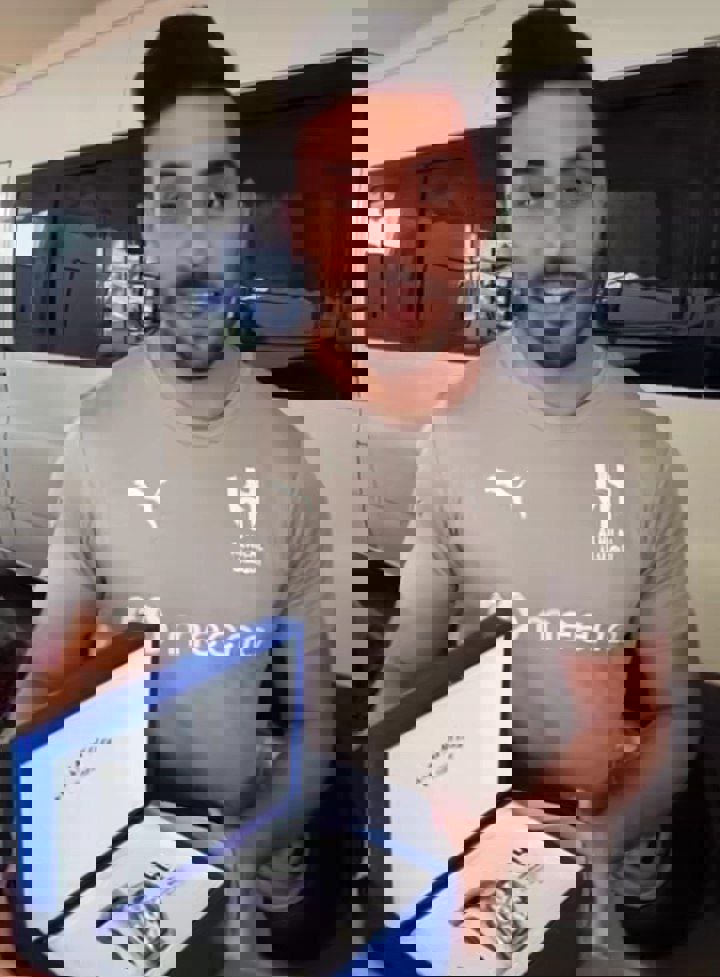 2187932