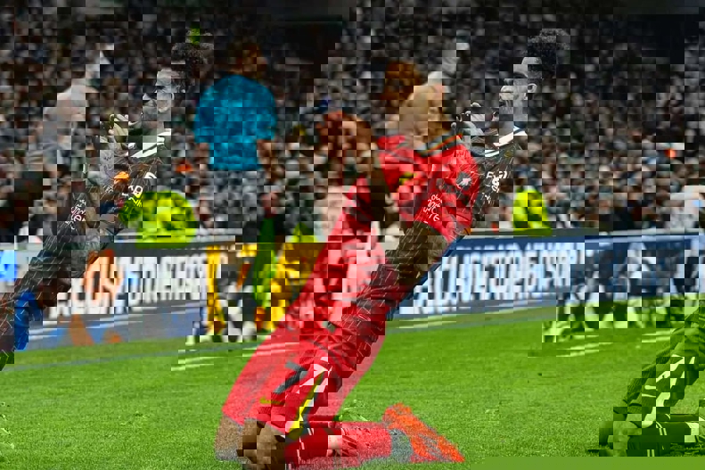 2188098