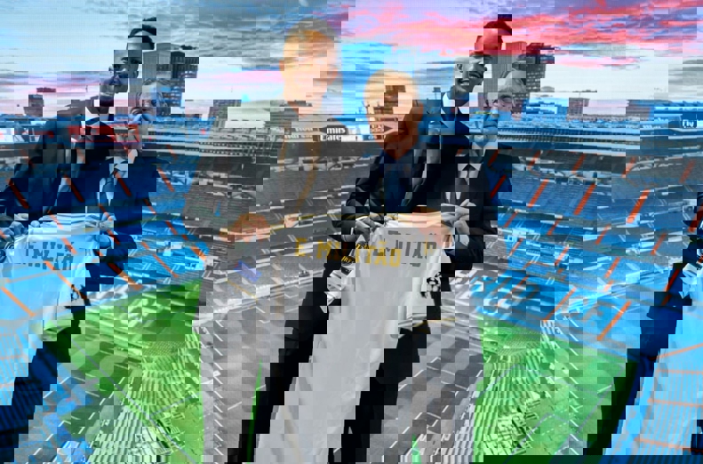 2188228