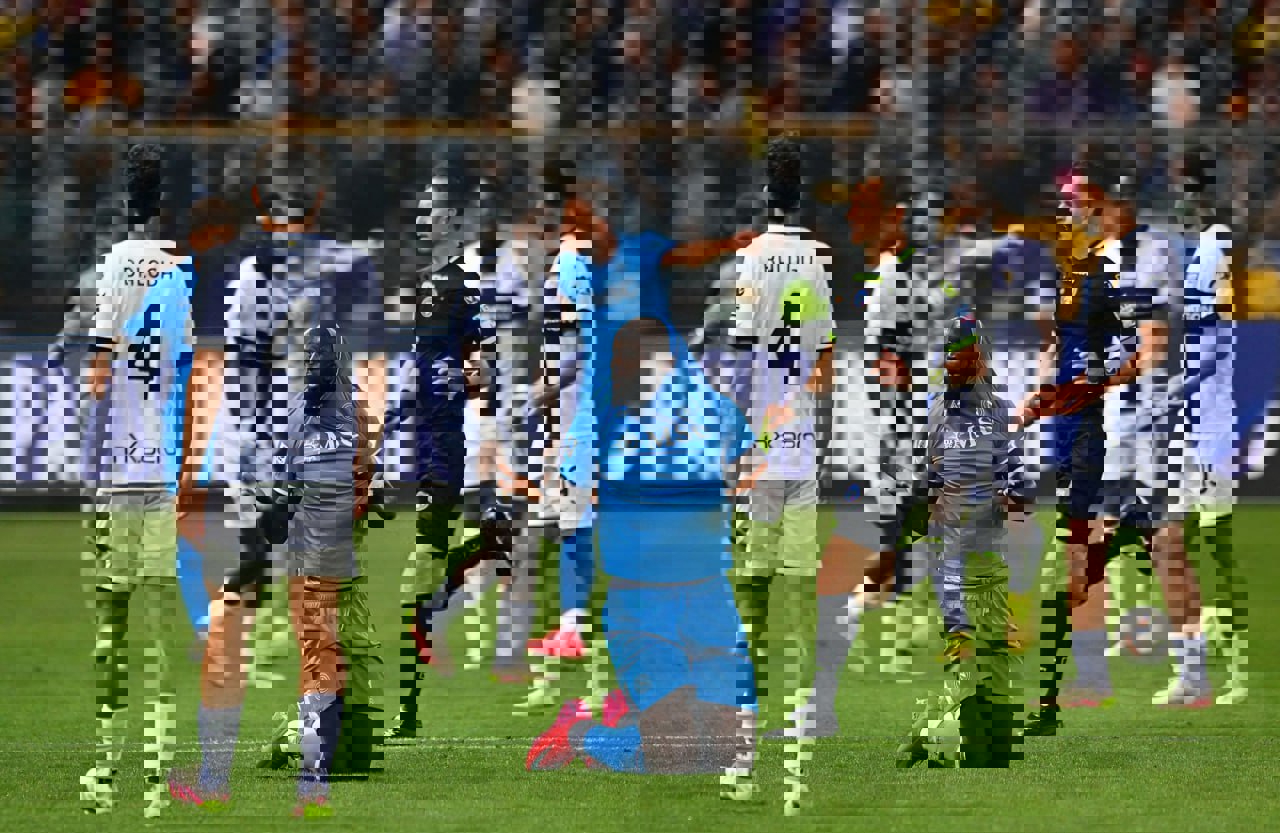2188586