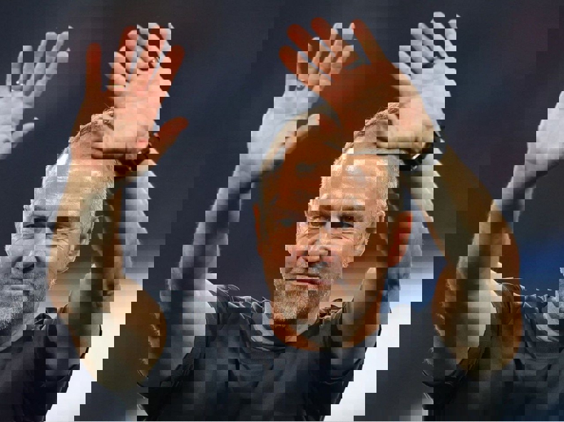 2188590