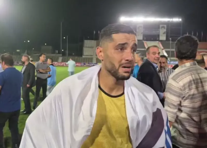 همسرم روی سکو یار دوازدهم ما بود