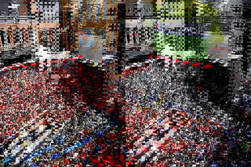 2188764