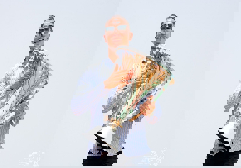 2189261