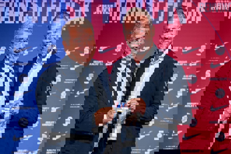 2188960