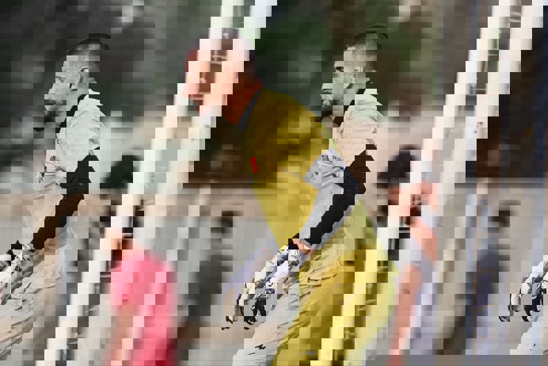 2189057