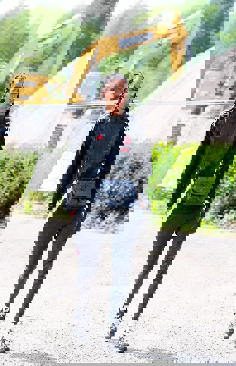 2189240
