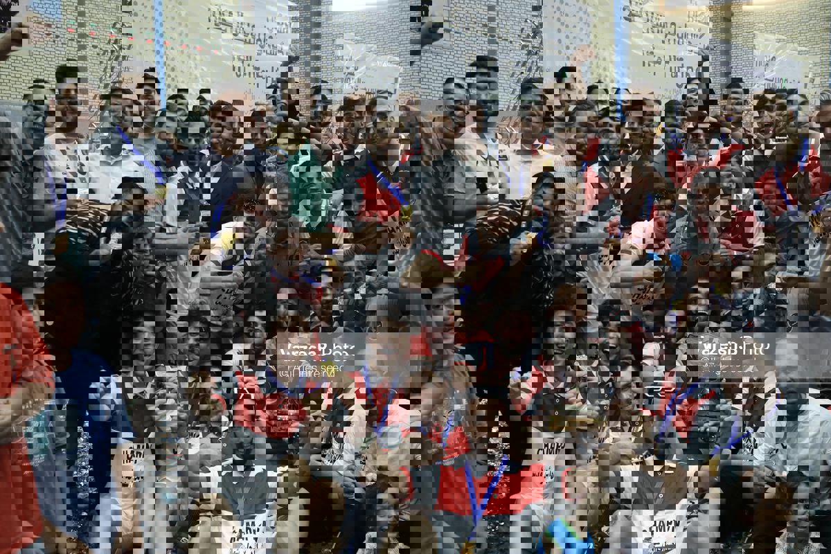2189244