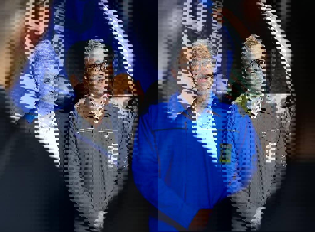 2189169