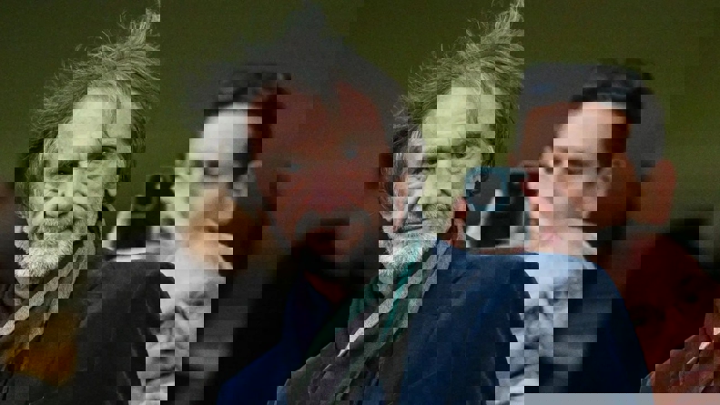 2189350
