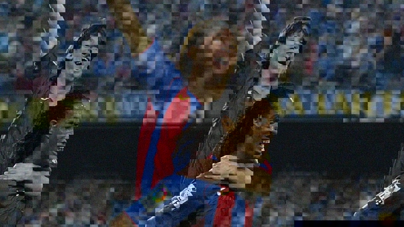 2189402