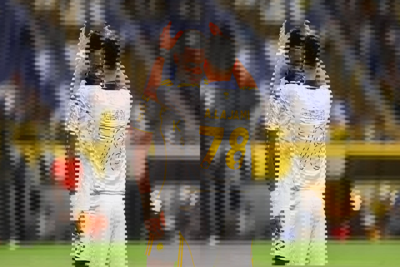 2189568