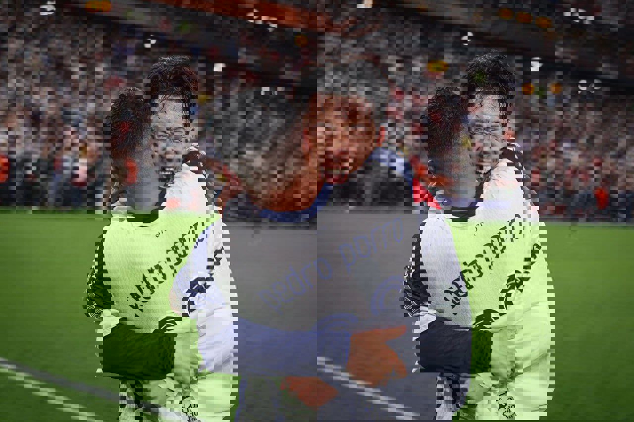 2189924