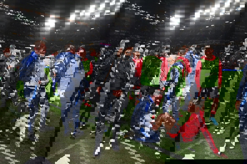 2189797