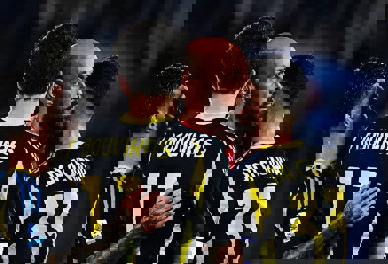 2190284