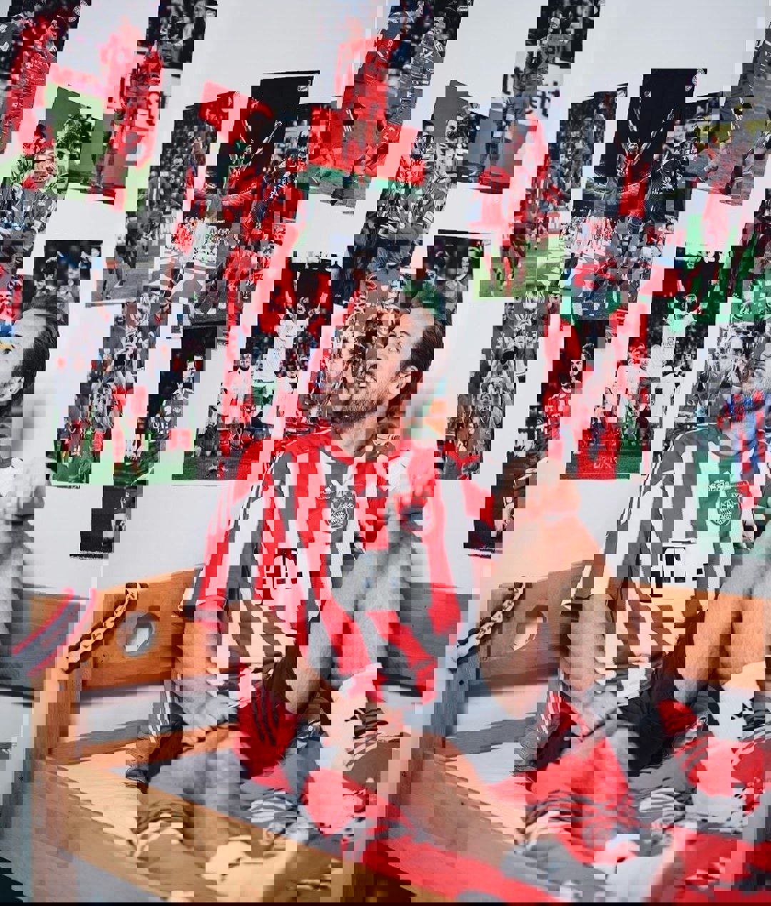 2189982