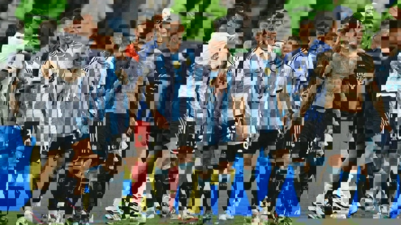 2190083