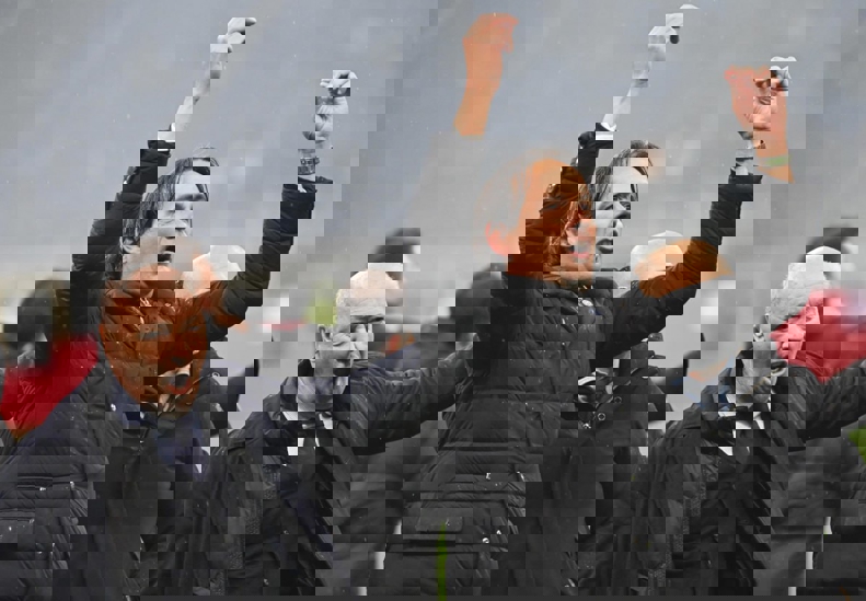 2190404