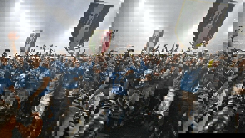 2190371