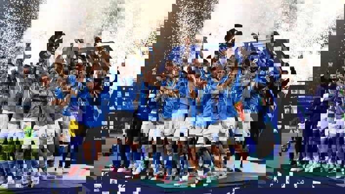 2190372
