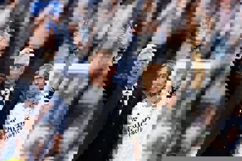2190665