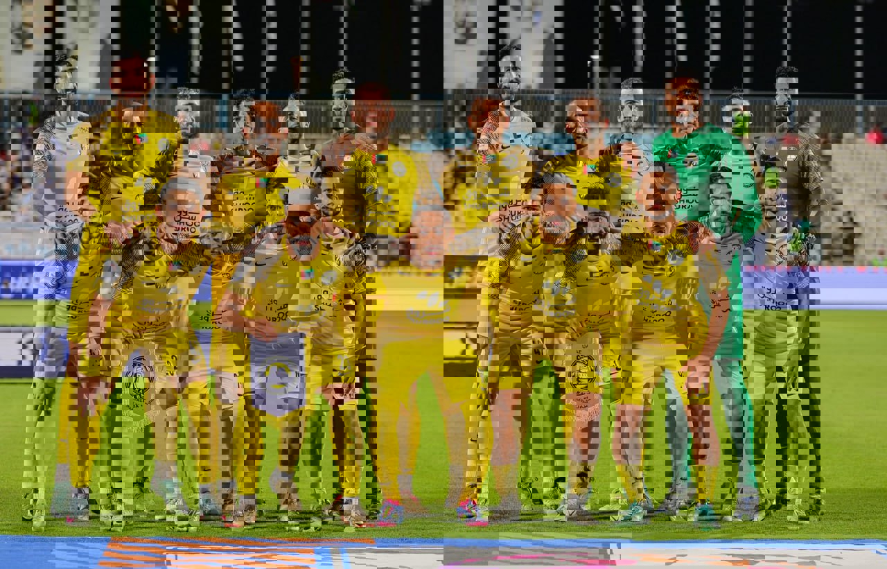 2190698