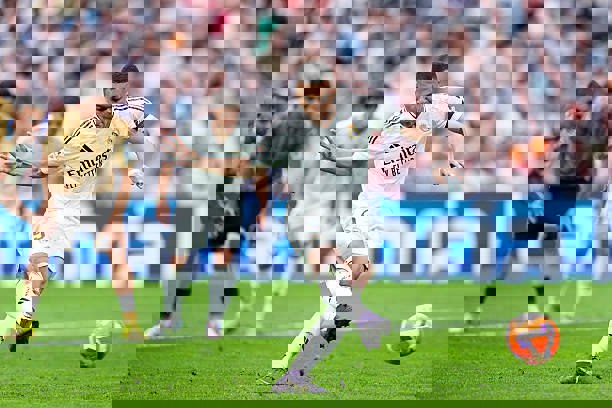 2190570