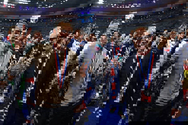 2190824