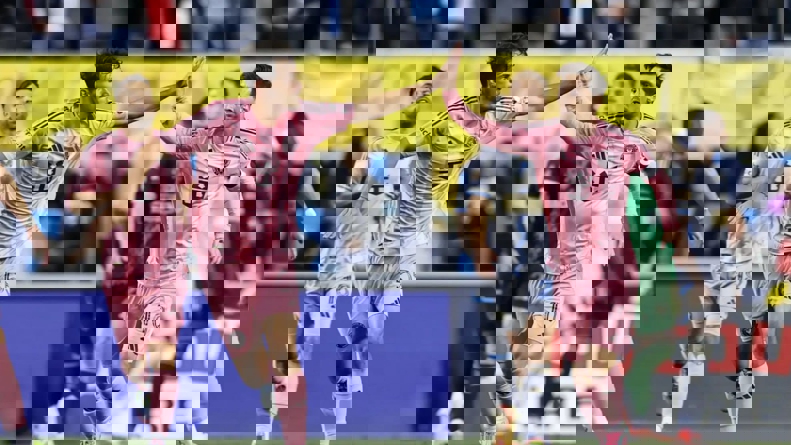 2190852
