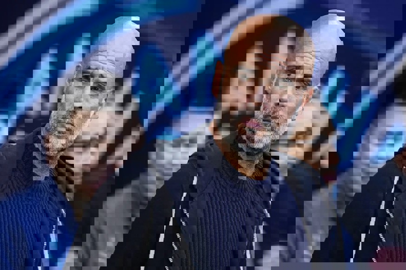 2190866