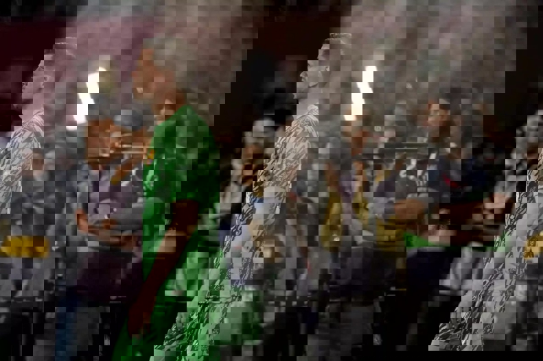 2190878
