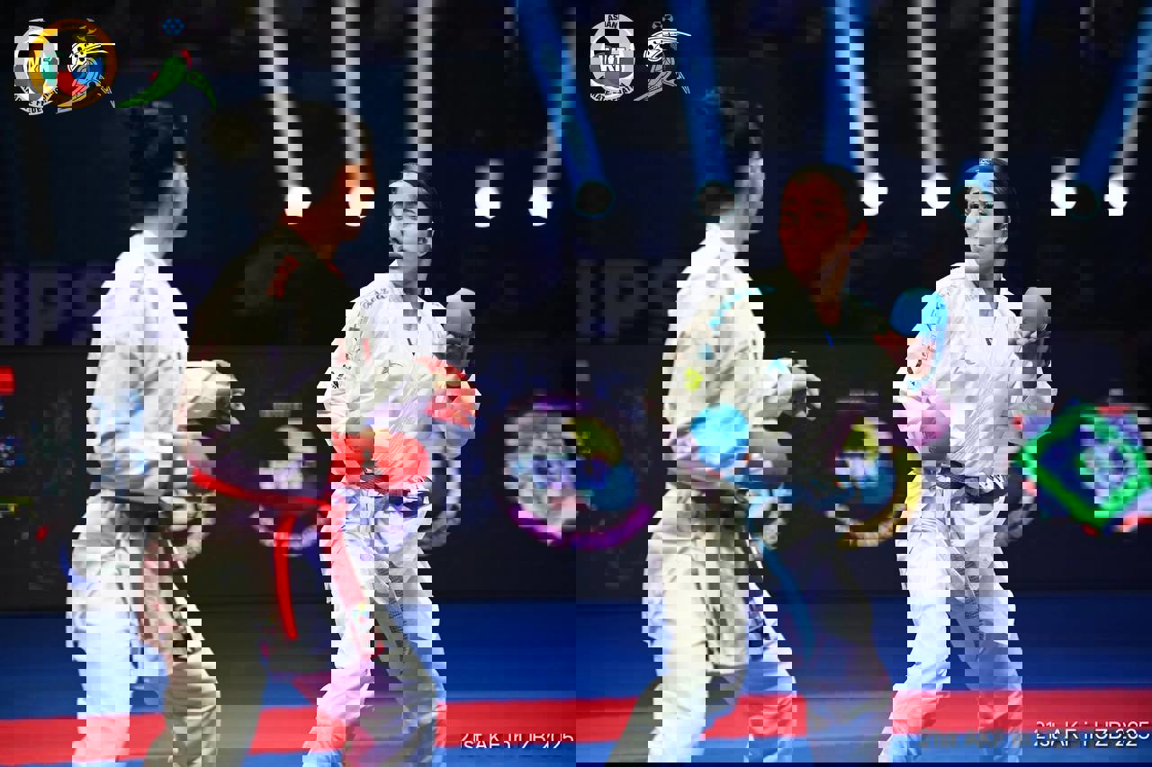 2190886