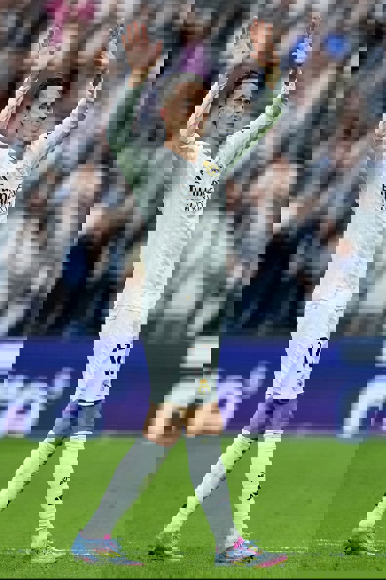 2190929