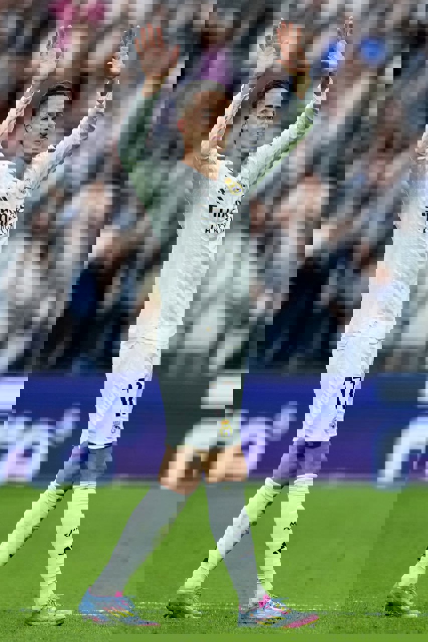 2190929