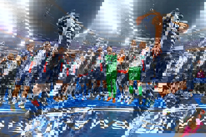 2190940