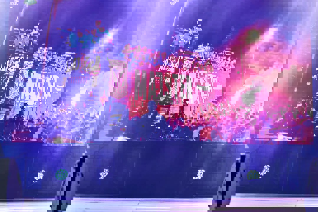 2190876