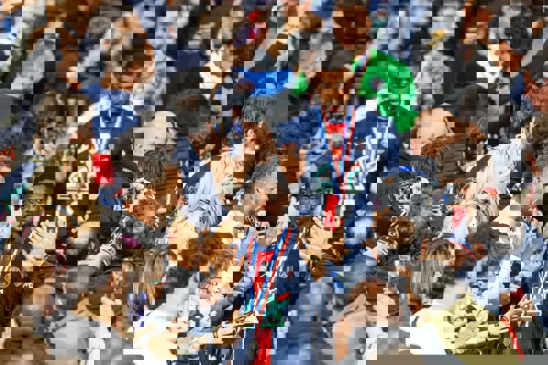 2190941