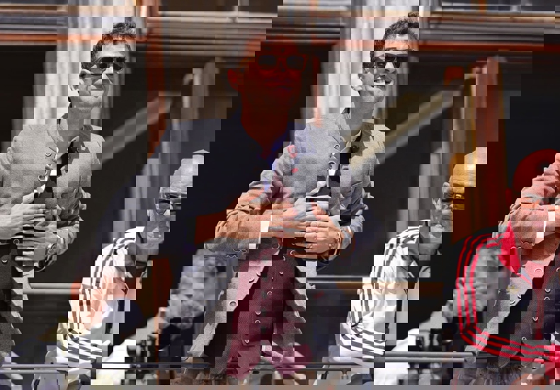 2191041