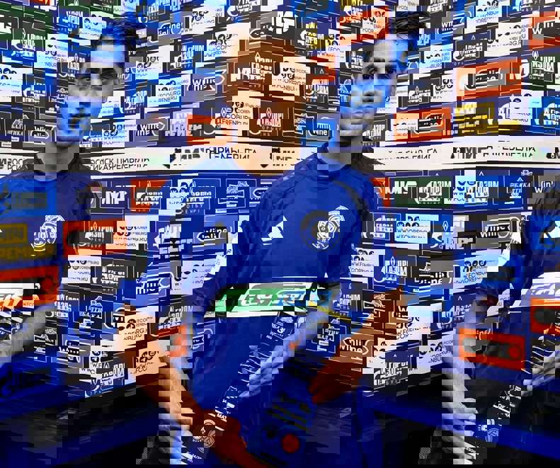 2190958
