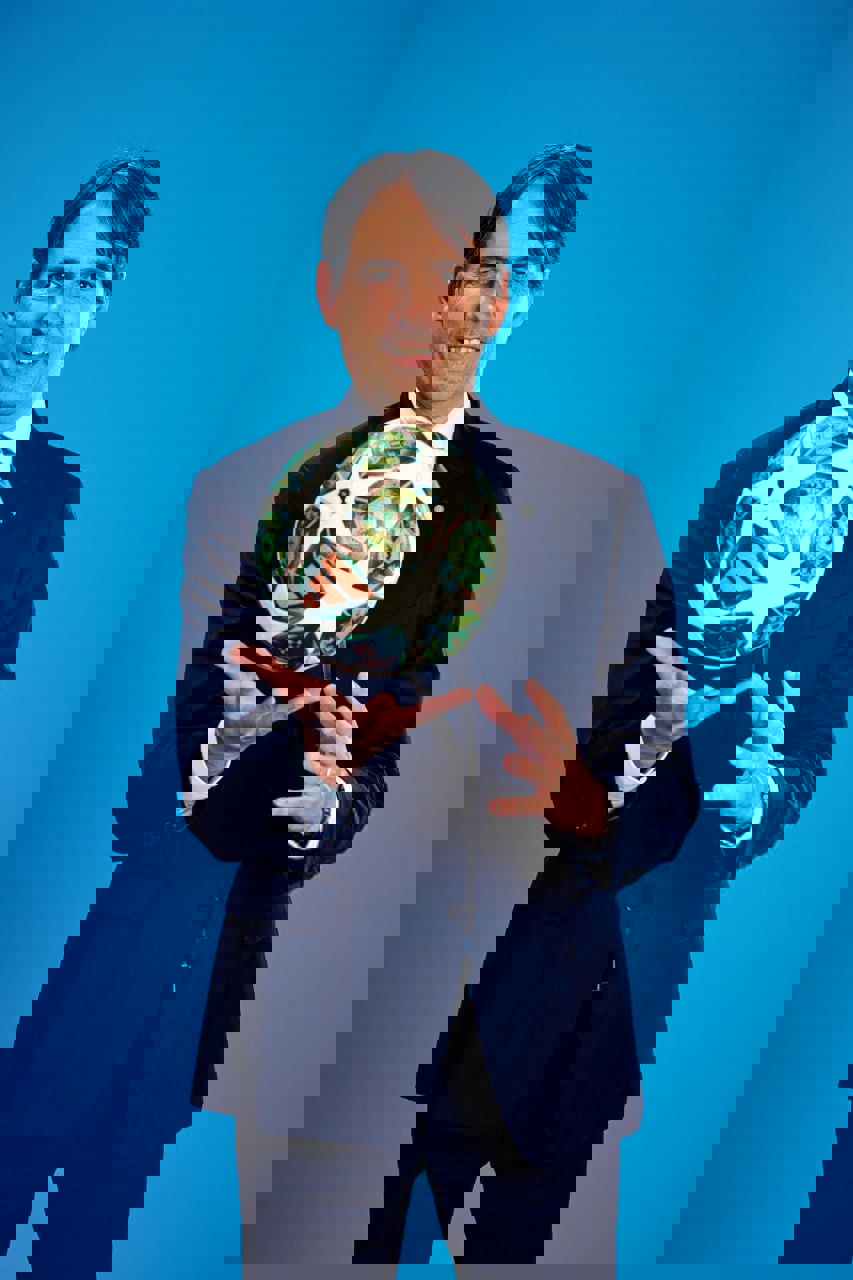 2191568