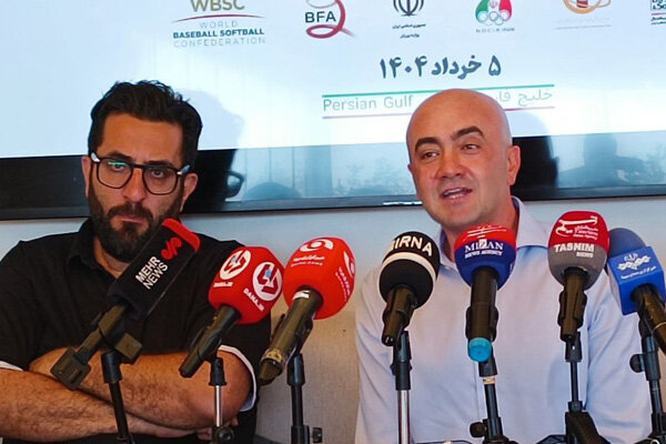 منصوریان: بیس بال خودگردان است