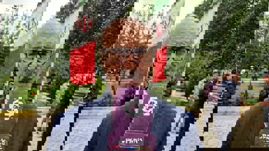 2192143