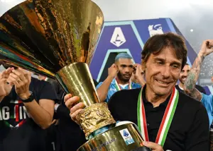 قهرمانی برای مربیان ناپولی نحس است!