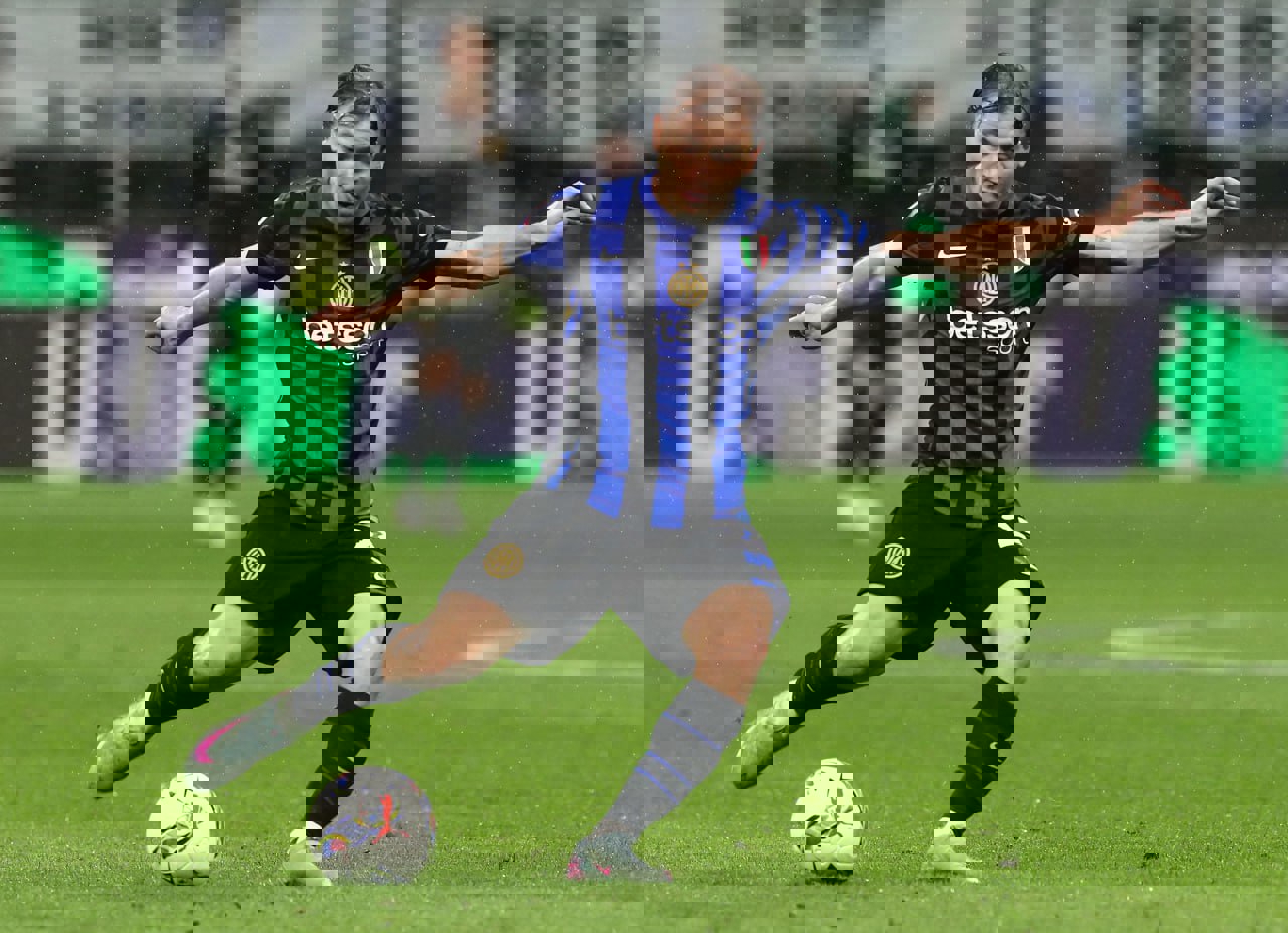 2191893