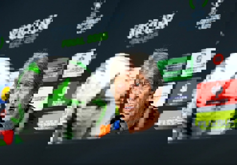 2192047