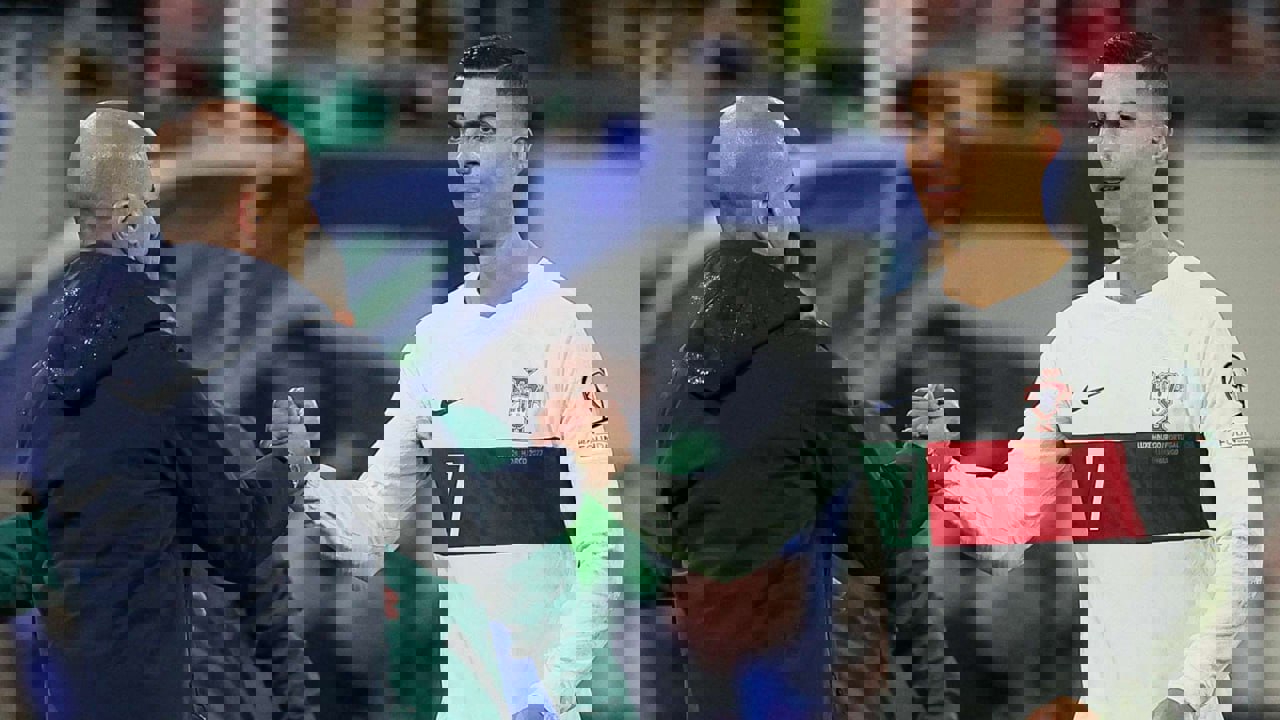 2192078