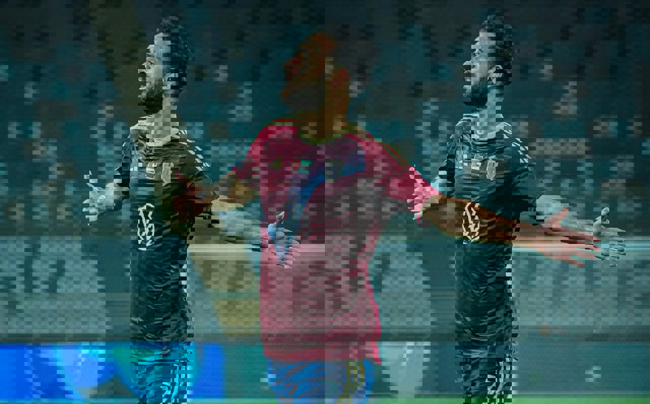 2192158
