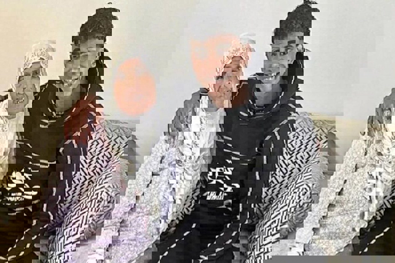 2192169